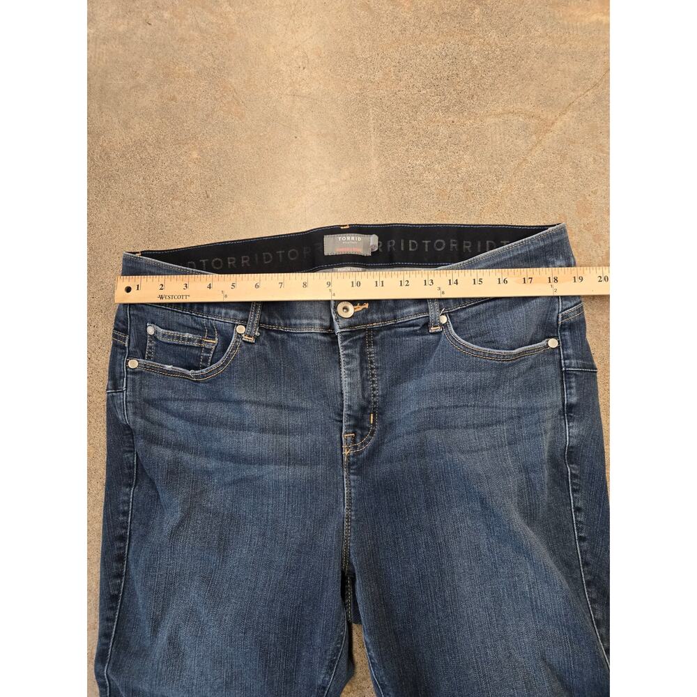 Torrid Dark Wash Premium Stretch Bombshell Skinny Jeans 20XS - Picture 7 of 8
